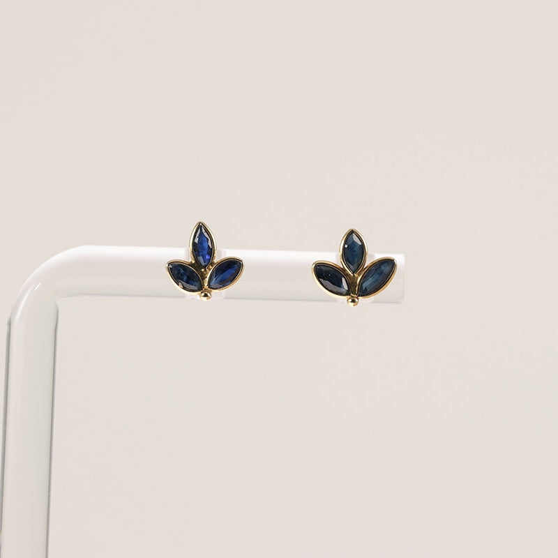 9Ct Gold Floral Sapphire Stud Earrings — preloved 9ct gold, Sapphire | Sparklier Fine Jewellery