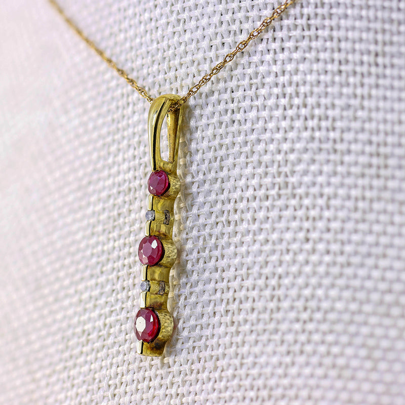 9Ct Gold Diamond & Ruby Bar necklace
