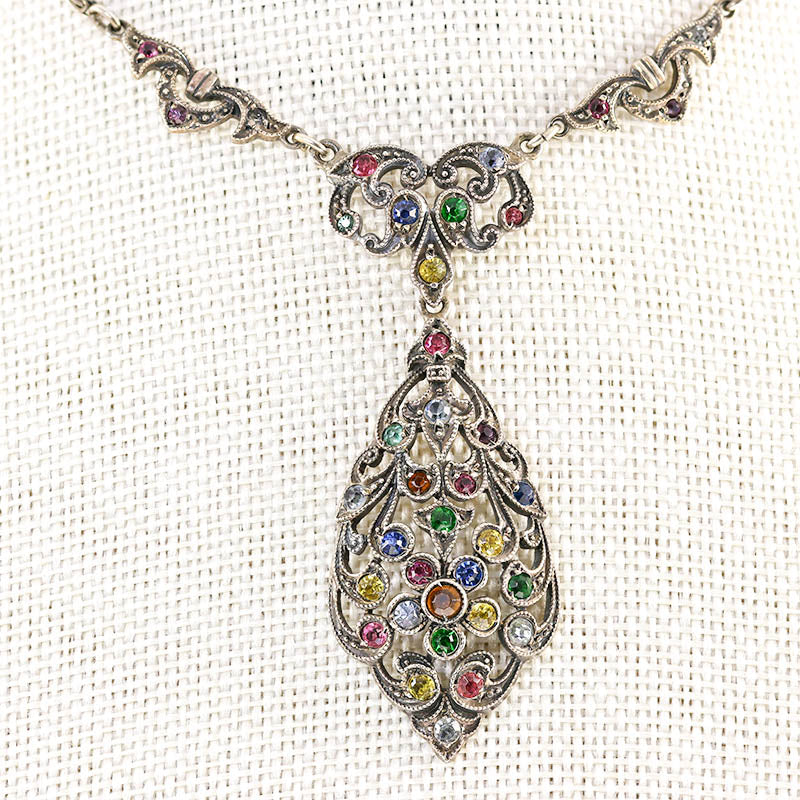 Silver Lavalier Necklace Set With Cut Glass