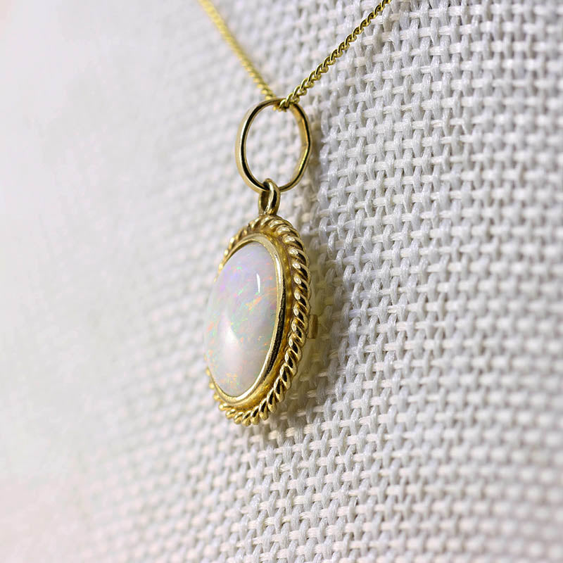 9ct Gold Full Cabachon Pale Opal Pendant