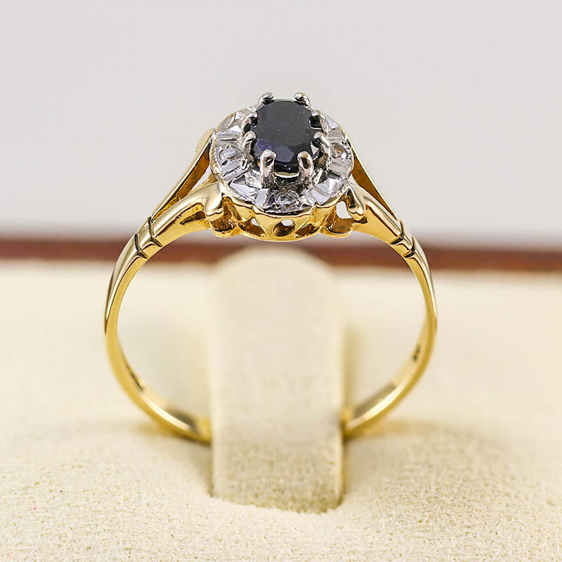 Diamond & Sapphire Halo Dress 9Ct Gold Ring