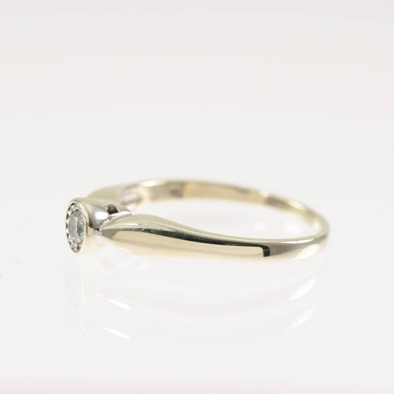 9Ct White Gold 0.12Ct Diamond Ring — angled profile view of band