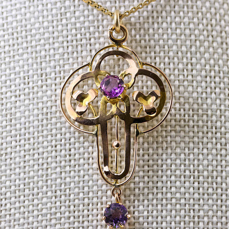 9ct Amethyst Set Open Work Pendant