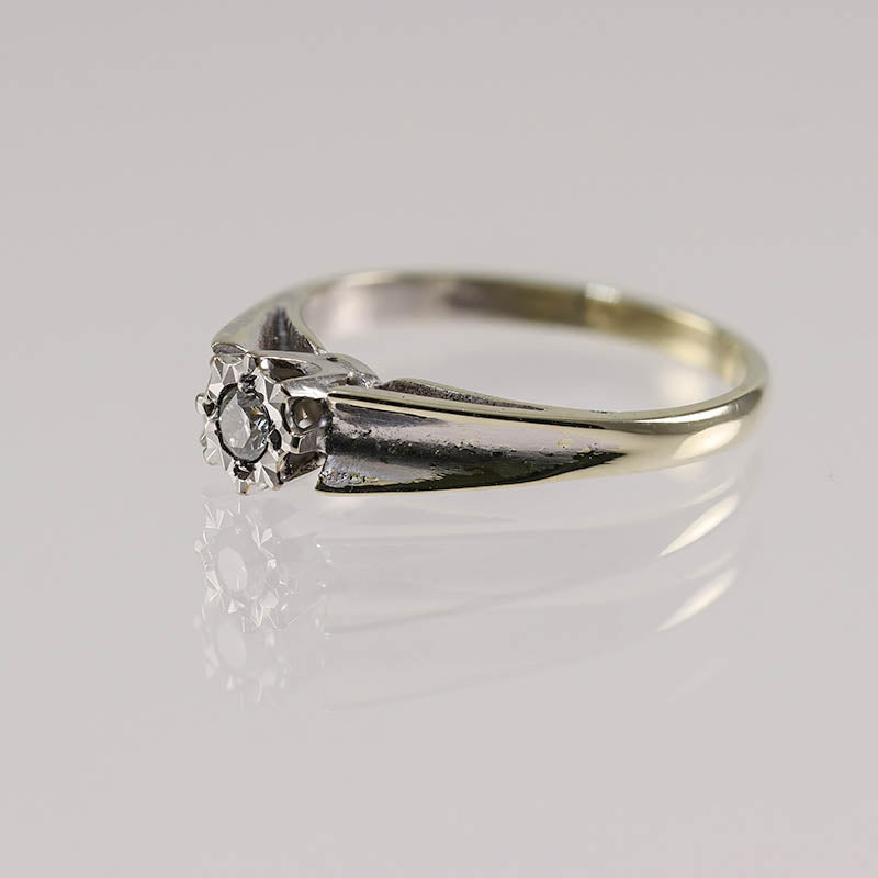 9Ct Diamond Solitaire Ring in 9ct Gold