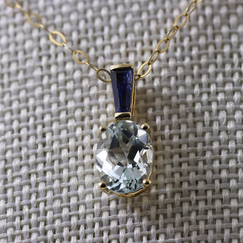 9Ct Gold Claw Set Aquamarine & Sapphire Pendant