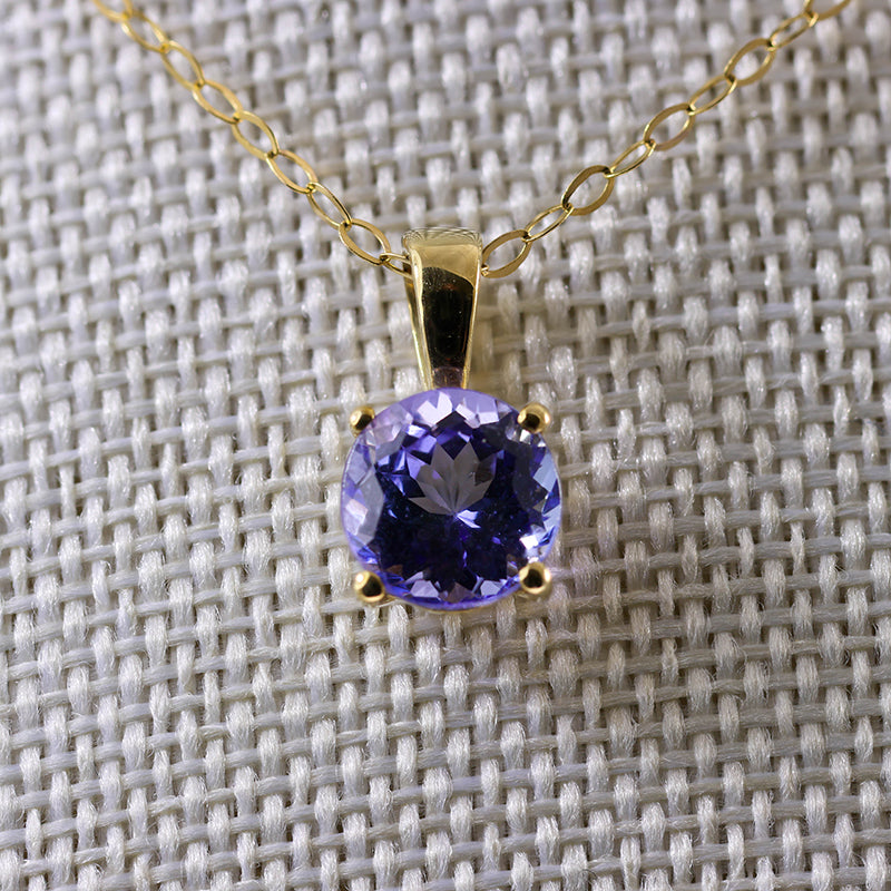 10Ct Gold Tanzanite 1.5Ct Pendant