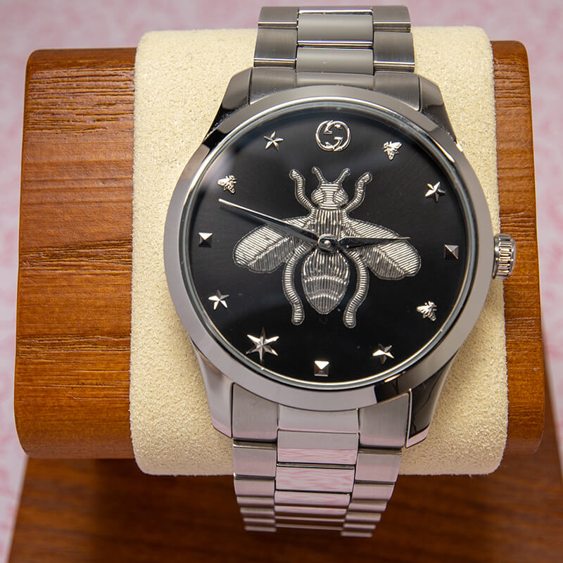 Gucci G Timeless 126.4 Bee Motif Watch-1