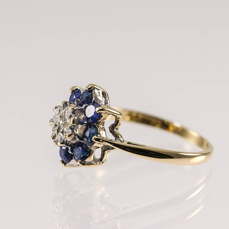 9Ct Gold Sapphire &amp; Diamond Ring