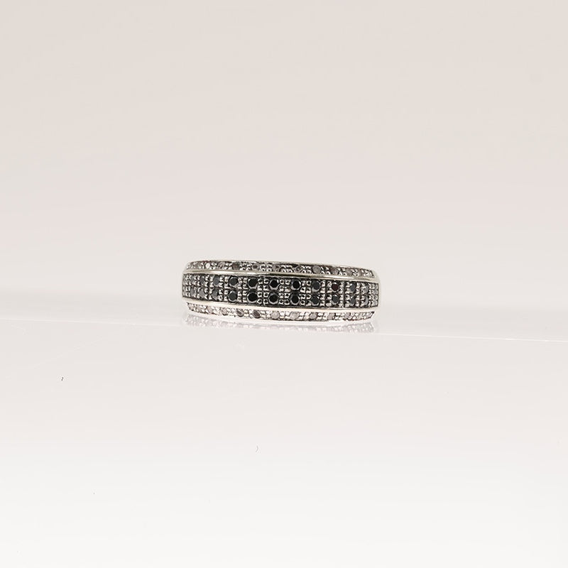 9Ct White Gold Diamond & Black Diamond Ring — preloved 9ct white gold, diamond | Sparklier Fine Jewellery