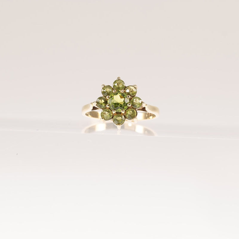 9ct Gold Peridot Cluster Ring — preloved 9ct gold, peridot | Sparklier Fine Jewellery