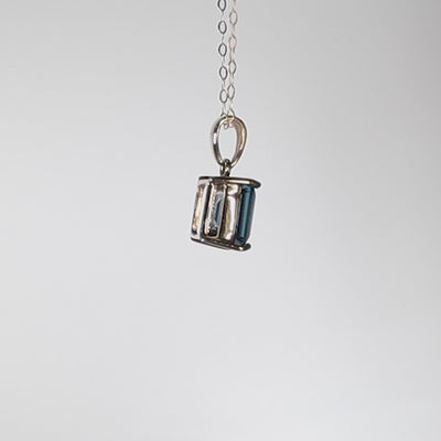 9ct Gold Topaz necklace