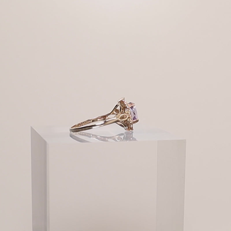 9Ct Gold Amethyst Ring — product video