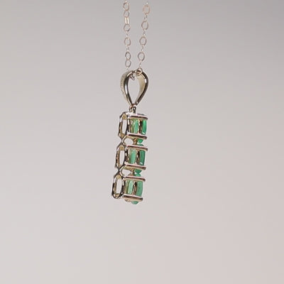 9Ct Gold Emerald Three Stone Bar necklace