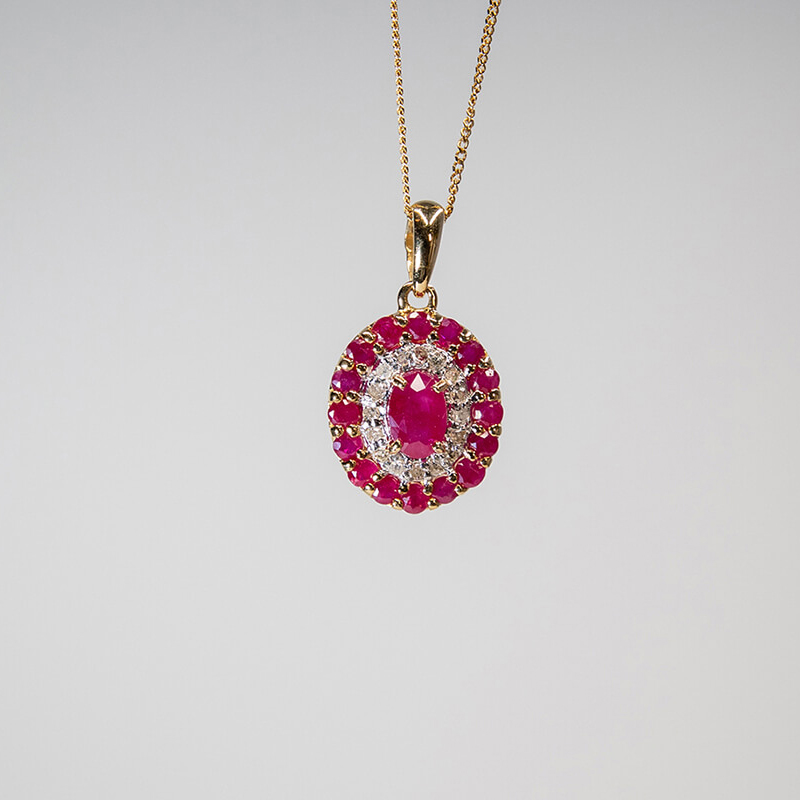 201-9ct-gold-diamond-ruby-necklace