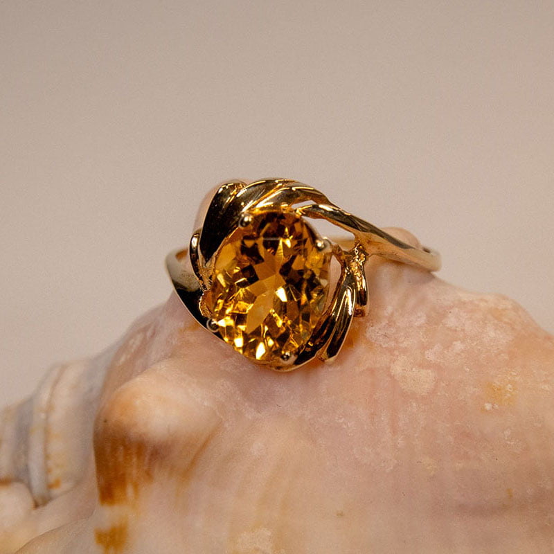 202-10ct-gold-ornate-citrine-ring