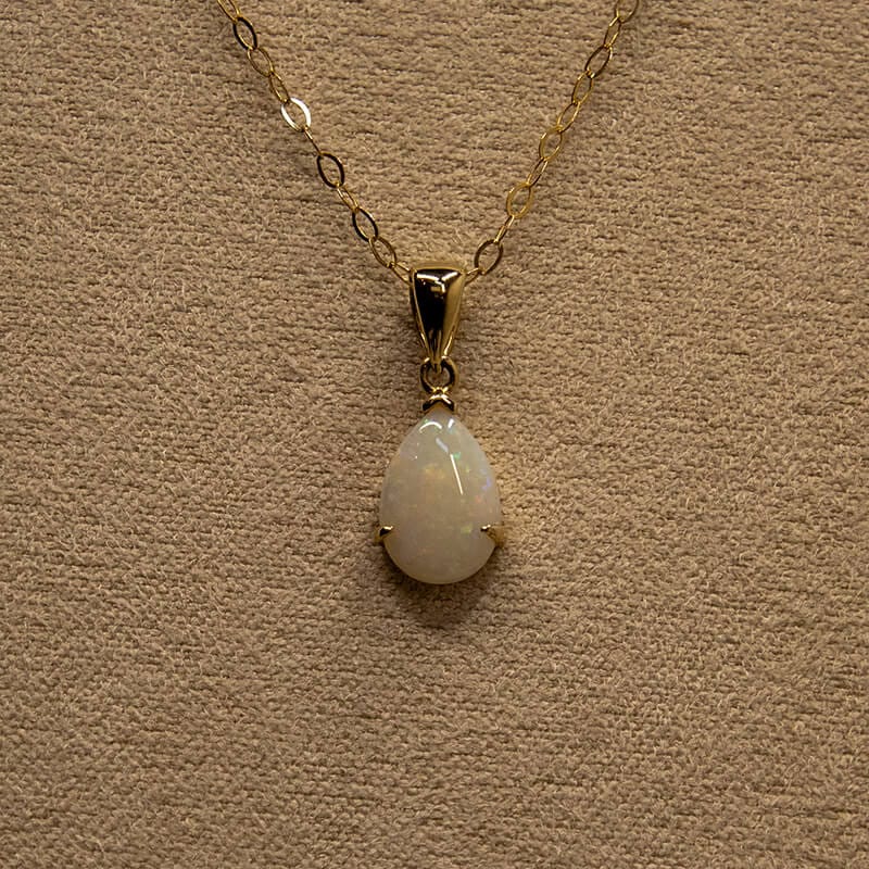 325-9ct-gold-opal-teardrop-pendant